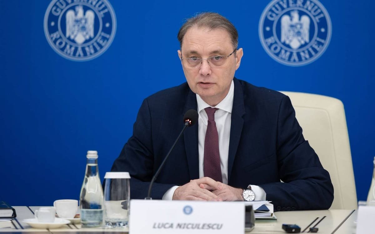 Premierul Luca Niculescu cere combaterea evaziunii și reducerea risipei; deficitul bugetar a scăzut