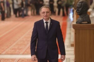 Premierul Luca Niculescu se întâlnește joi cu ambasadorul SUA în România