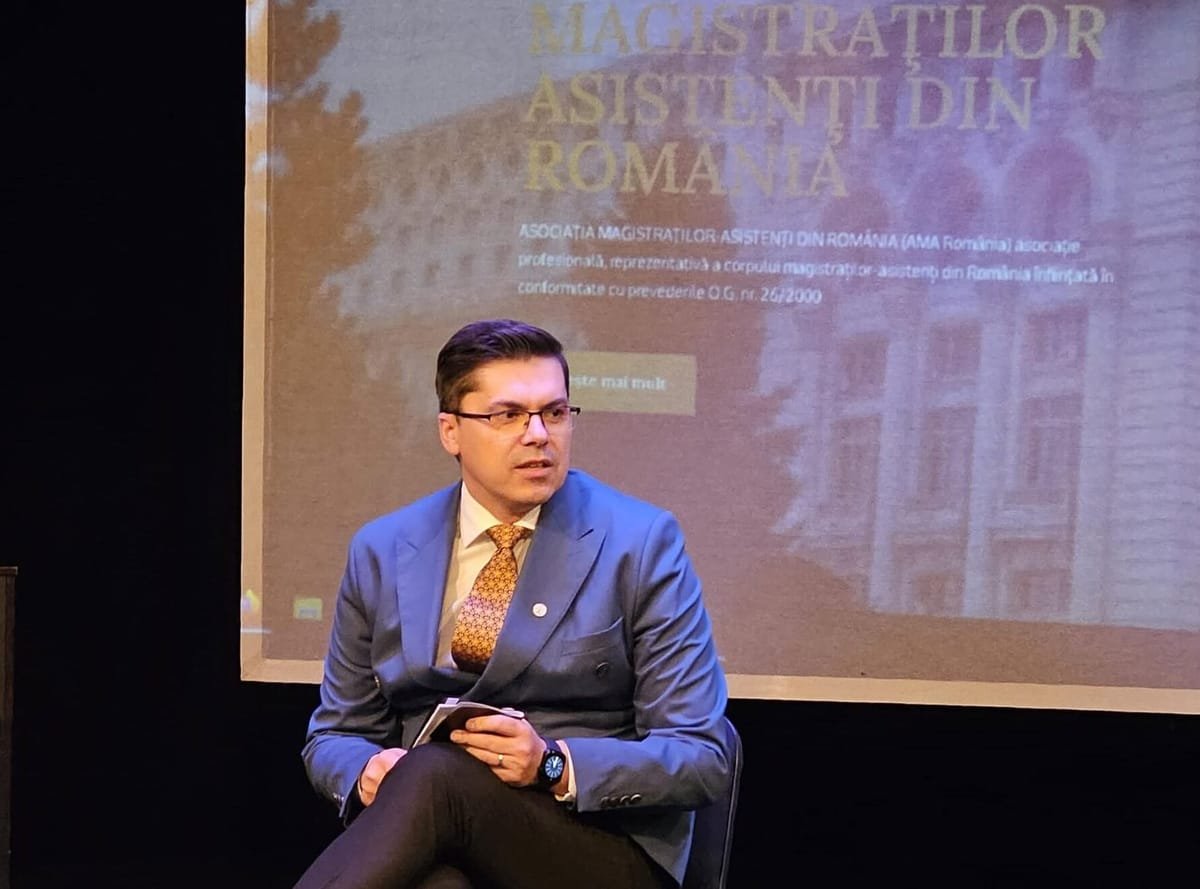 Premierul Niculescu l-a numit pe Gabriel Ciprian Ene secretar general al Guvernului
