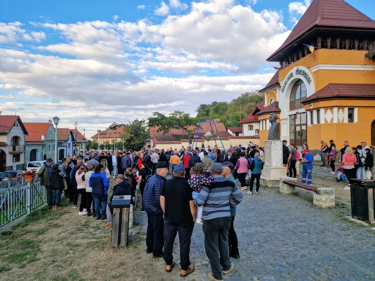 Primăria Rășinari deschide Căminul Cultural pentru dezbateri publice despre mina de magneziu