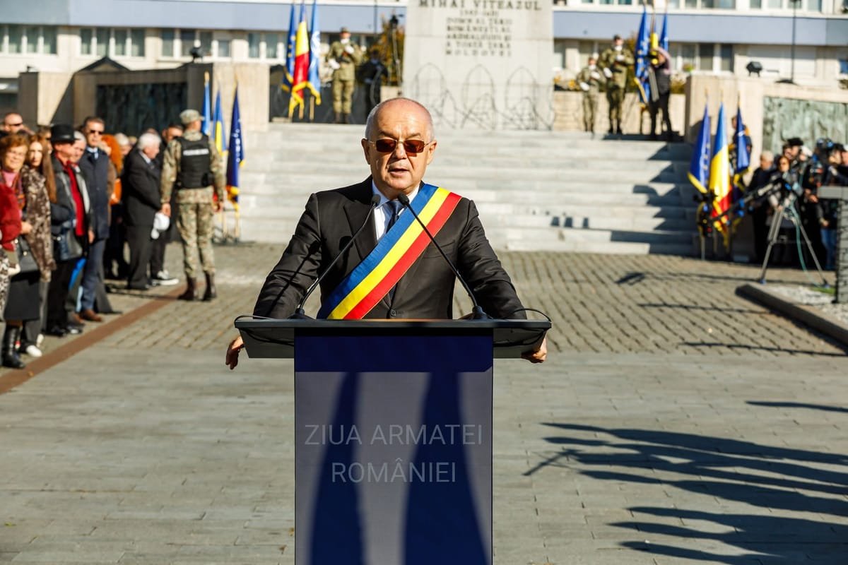 Primarul Clujului, Emil Boc, de Ziua Armatei: România trăiește cele mai dificile momente de după 1989