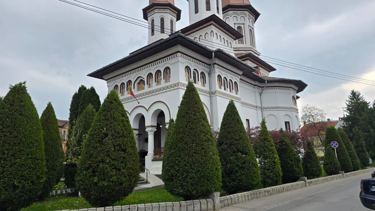 Protopopiatul Târnăveni va fi desființat din 1 noiembrie, cele 30 de parohii trec la alte patru protopopiate