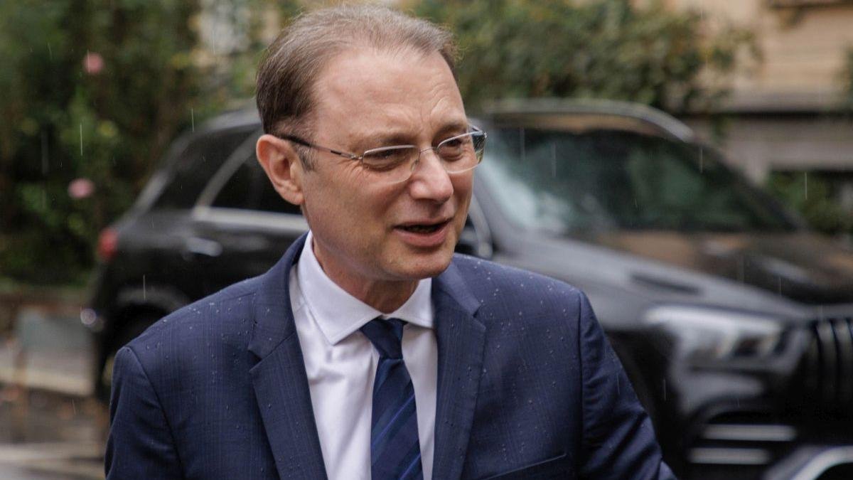 PSD decide miercuri dacă intră la guvernare sau susține din Parlament un cabinet condus de Luca Niculescu
