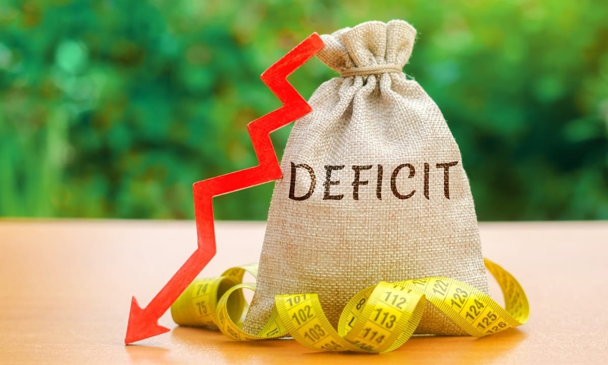 PSD: Deficitul lui Bolojan este cel mai mare din Uniunea Europeană, cu mult peste cel rămas după Ciolacu