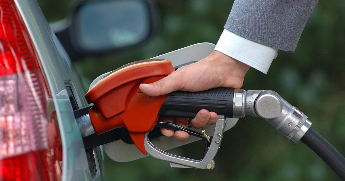 Raport Eurostat: benzina s-a scumpit cu 4,2% în România în septembrie 2026, sub media UE de 6,7%