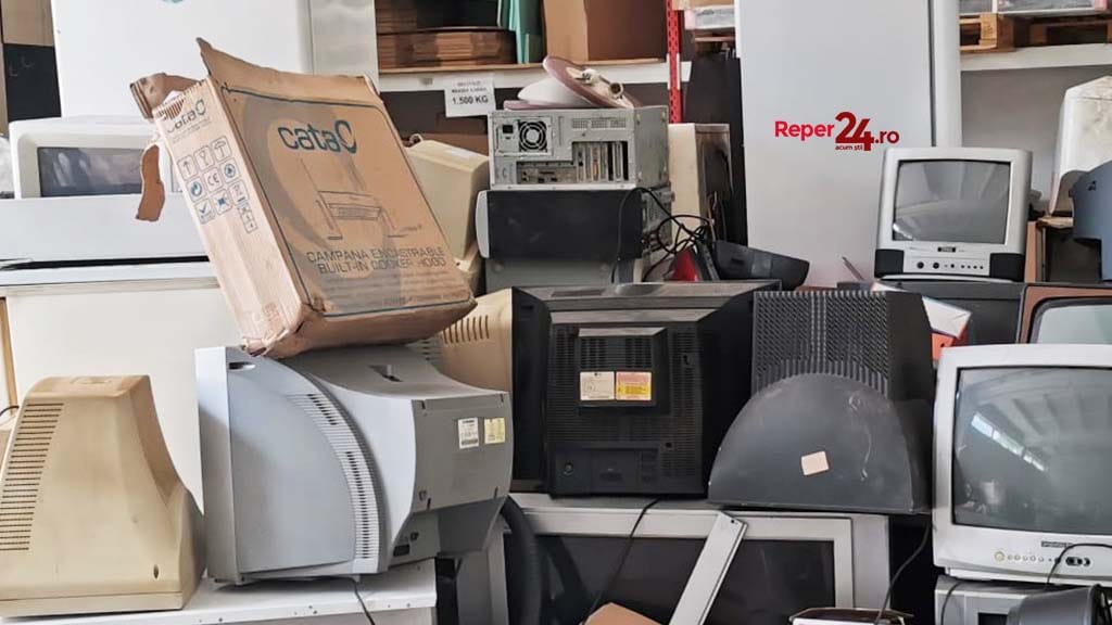 Reșița a lansat campania de reciclare cu ridicare gratuită a electrocasnicelor mari