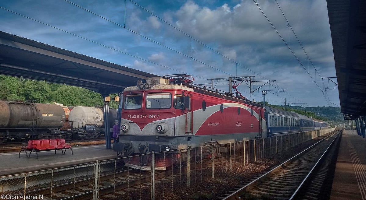 Reșița: locomotiva românească împlinește 100 de ani și vitezele trenurilor din trecut