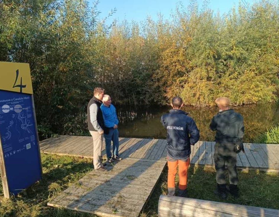 Reghin: primul proiect de renaturare a unui curs de apă urban, deteriorat de pescari pe Canalul Morii