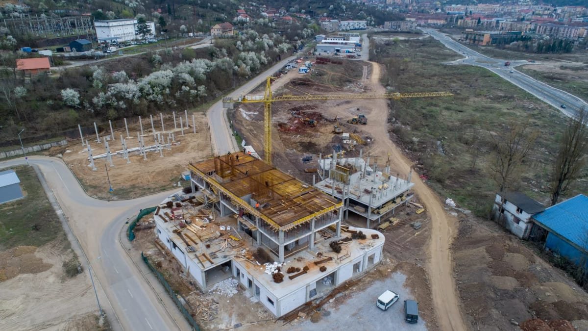 Reșița: Consiliul Local a aprobat continuarea investiției în Campusul Dual Banatul Montan