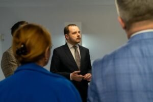 Rogobete cere reforme cu investiții în sănătate, nu tăieri bugetare care ar afecta spitalele și pacienții