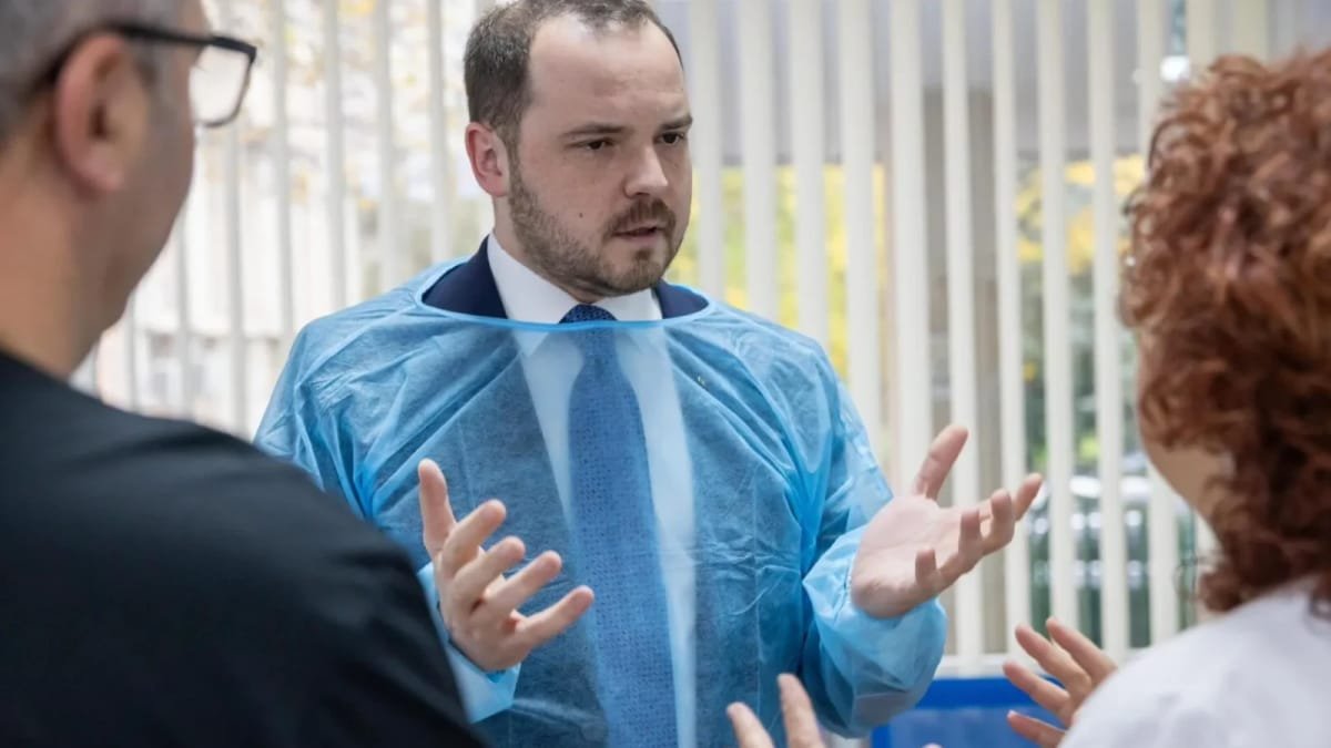 Rogobete discută cu managerii spitalelor și ambulanțelor despre blocajele financiare din sănătate