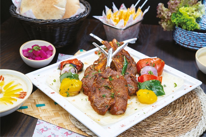 România, pe primul loc în UE: peste 18% dintre români nu își permit carne o dată la două zile