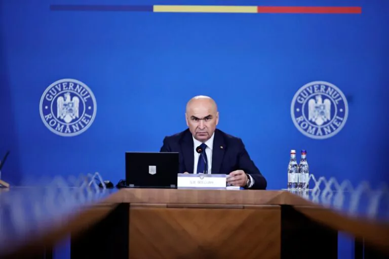 România riscă restricții la curent electric până la final de octombrie
