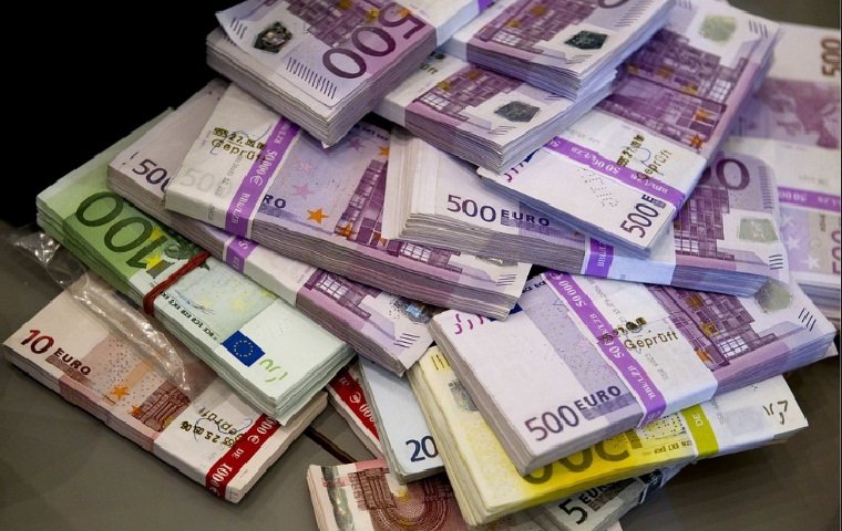 România, amânarea taxei europene ETS2 nu a fost aprobată: benzina și gazele s-ar putea scumpi din 2028