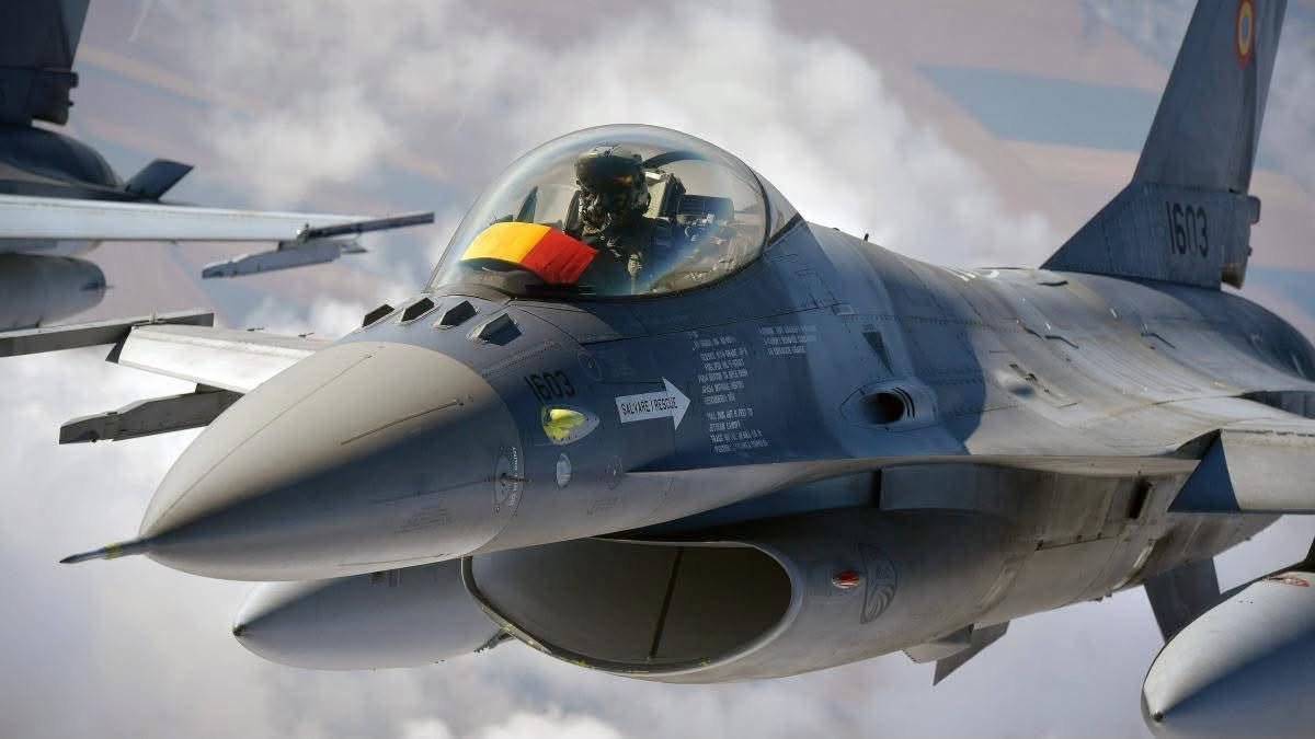 România are tot mai nevoie de piloți de luptă, iar pregătirea lor întârzie cu doi ani
