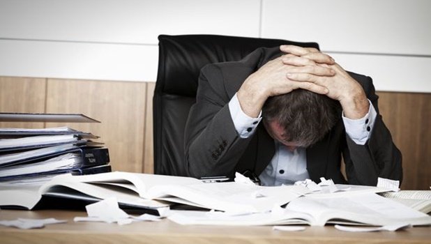 România: înmatriculările de SRL-uri au scăzut cu 24,5%, iar insolvențele au crescut cu 12,1% în nouă luni