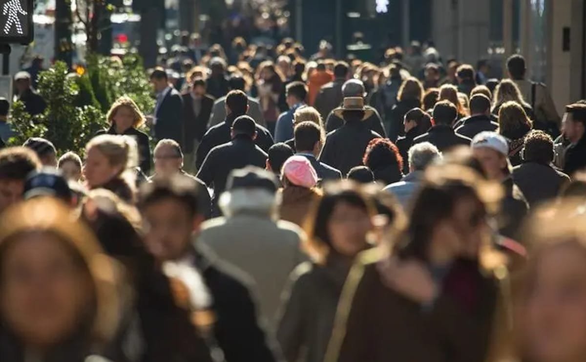 România, primul loc în UE la sărăcie extremă, dar aruncă 3,58 milioane de tone de mâncare pe an