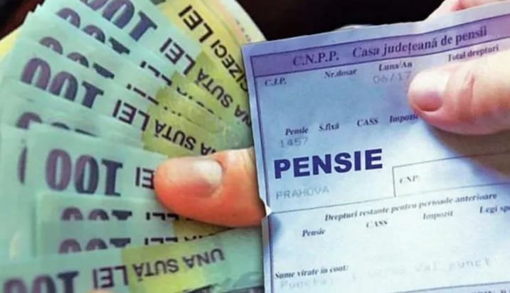 Românii își pot verifica vechimea în muncă și estima pensia de pe telefon, fără drumuri la ghișeu