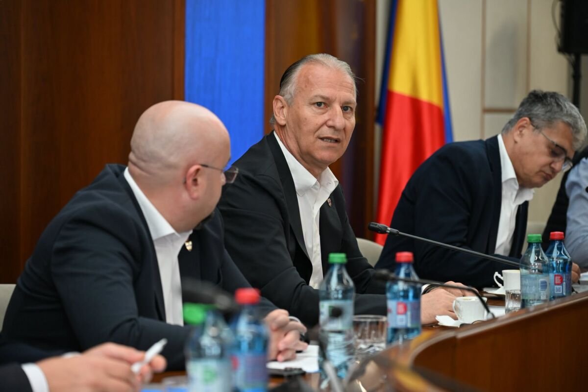 Sălaj: proiecte de aproape 110 milioane euro, analizate la Consiliul Județean împreună cu ADR Nord-Vest