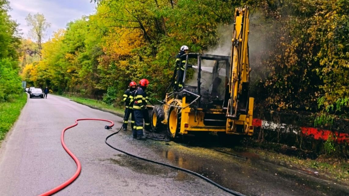 Salvatorii hunedoreni au avut 170 de intervenții și misiuni în weekendul de foc