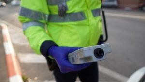 Sângeorz-Băi: șofer prins cu 2,25 mg/l alcool pur în aerul expirat, dosar penal deschis