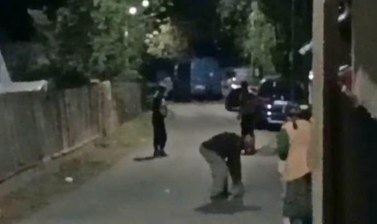 Satu Mare: ordin de protecție de două luni pentru bărbatul care și-a lovit vecinul pensionar în cap