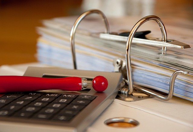 Senatul a adoptat: contribuabilii vor fi notificați cu 30 de zile înainte de expirarea documentelor