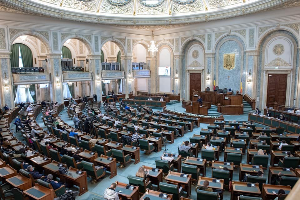 Senatul a aprobat decontarea integrală a investigațiilor pentru pacienții cu boli cronice majore