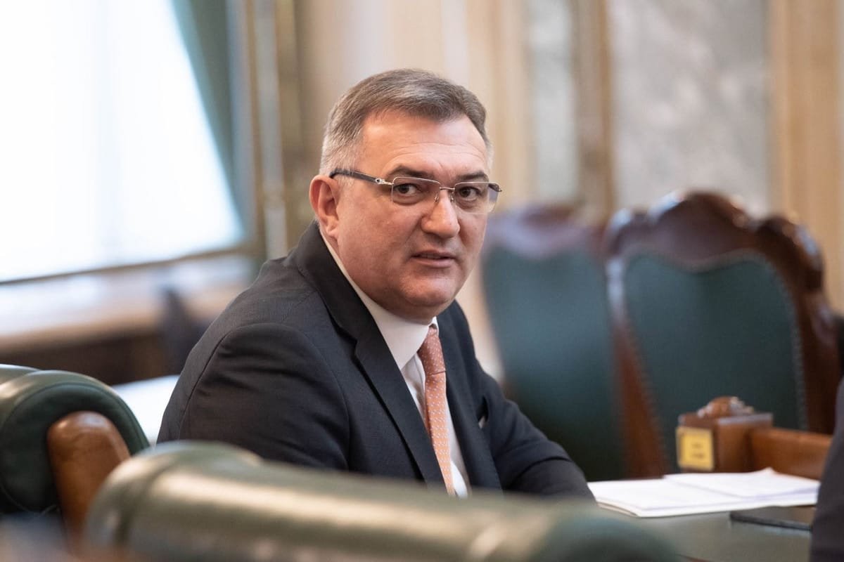 Senatul a aprobat reducerea avansului la 5% pentru tinerii de până la 35 de ani din programul Noua Casă