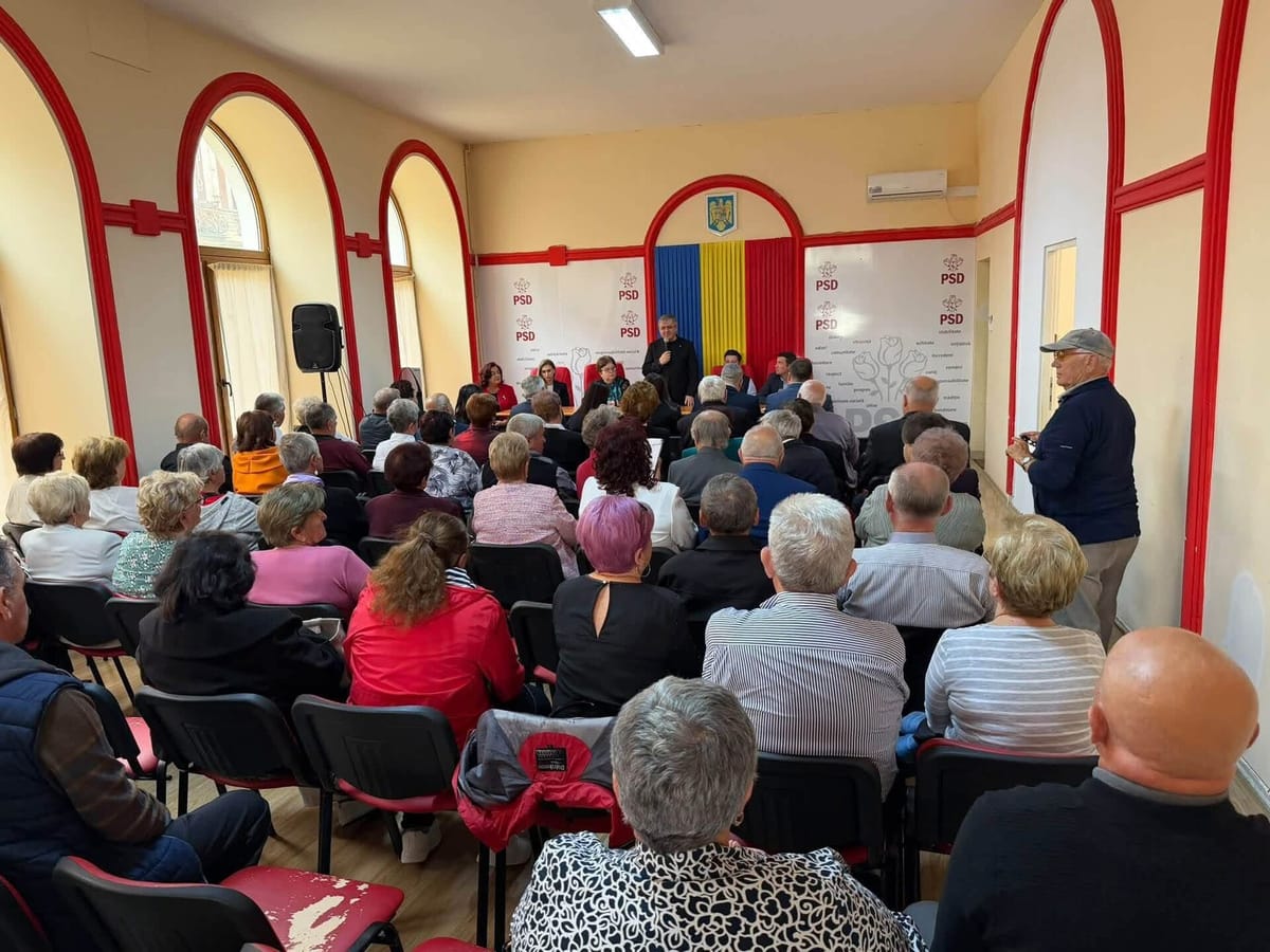 Seniorii social-democrați din Satu Mare, sărbătoriți la sediul PSD, de Ziua Persoanelor Vârstnice