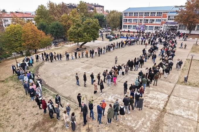 Serbia: Vučić ar fi recunoscut înfrângerea, iar Lista Studenților ar fi marea surpriză