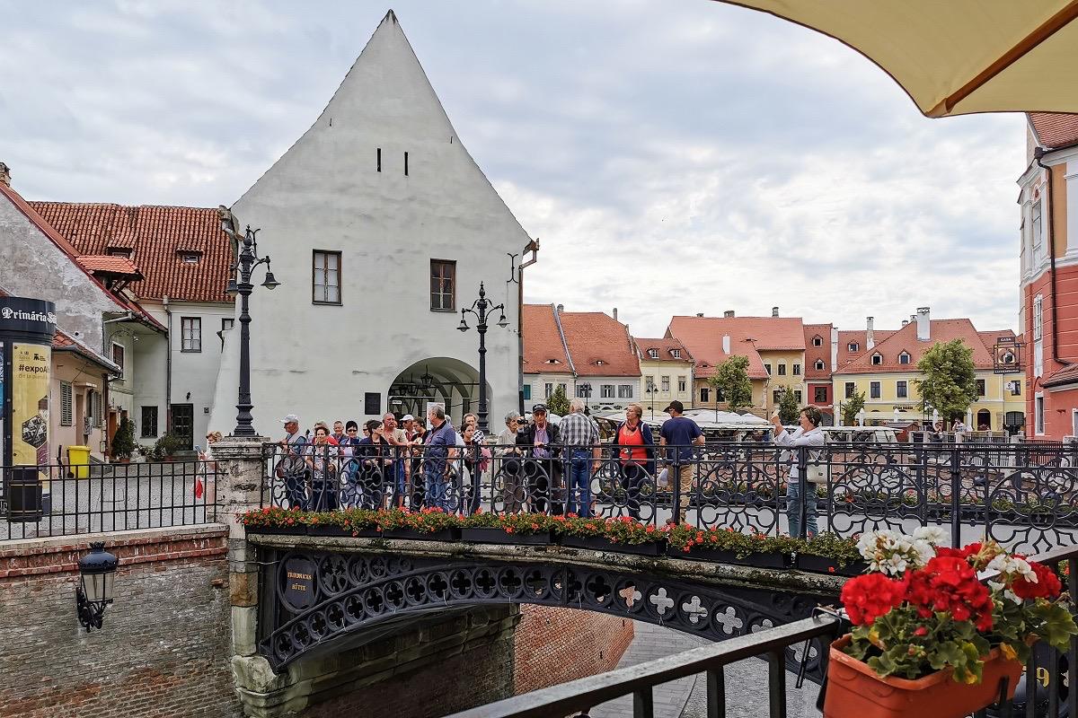 Sibiu, pe locul 5 în țară la turiști: 430.500 sosiri în opt luni, cu 6,3% mai multe