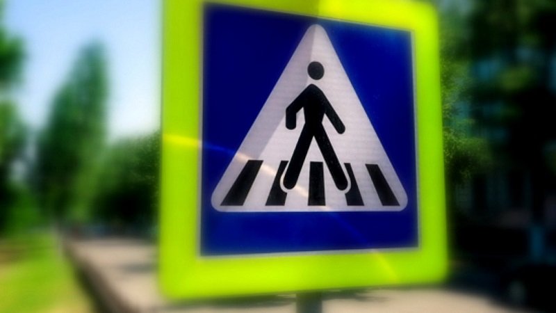 Sibiu: pieton cu traumatism cranian și toracic, lovit de o mașină pe strada Rahovei