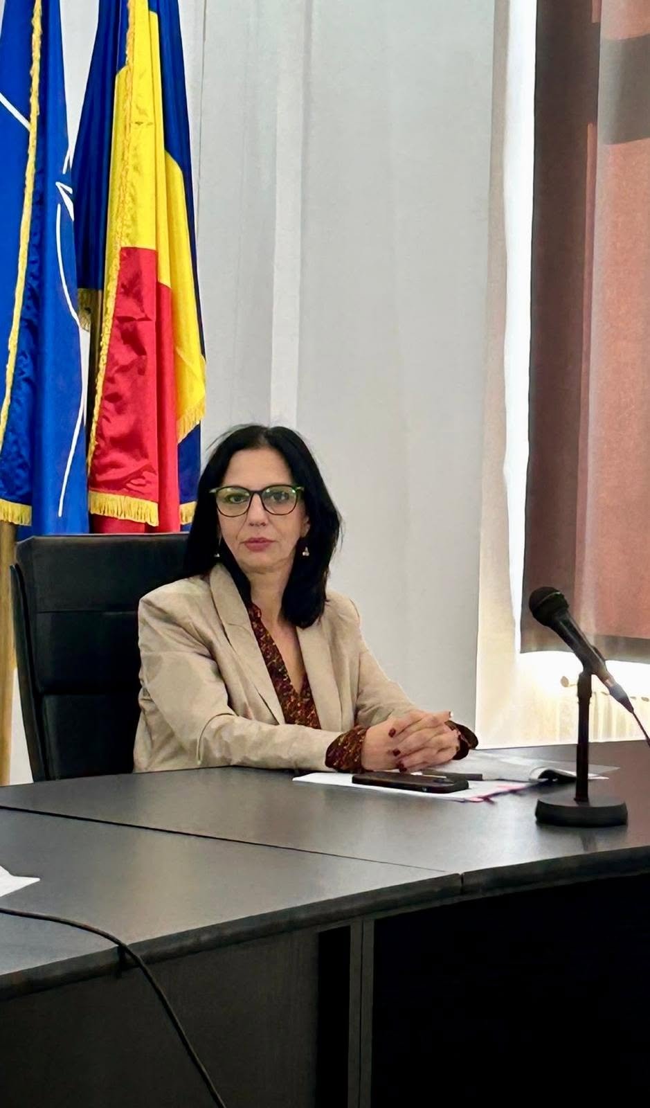 Sibiu: subprefectul Andra Albu anunță că pleacă din funcție, după prefectul Mircea Crețu