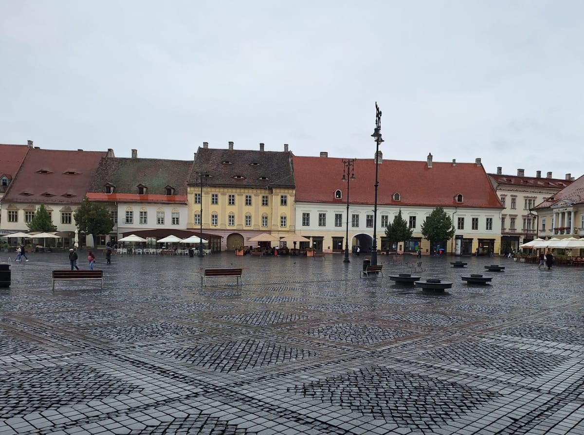 Sibiu: temperaturile maxime nu vor depăși 16 grade săptămâna viitoare, cu ploi pe parcursul intervalului