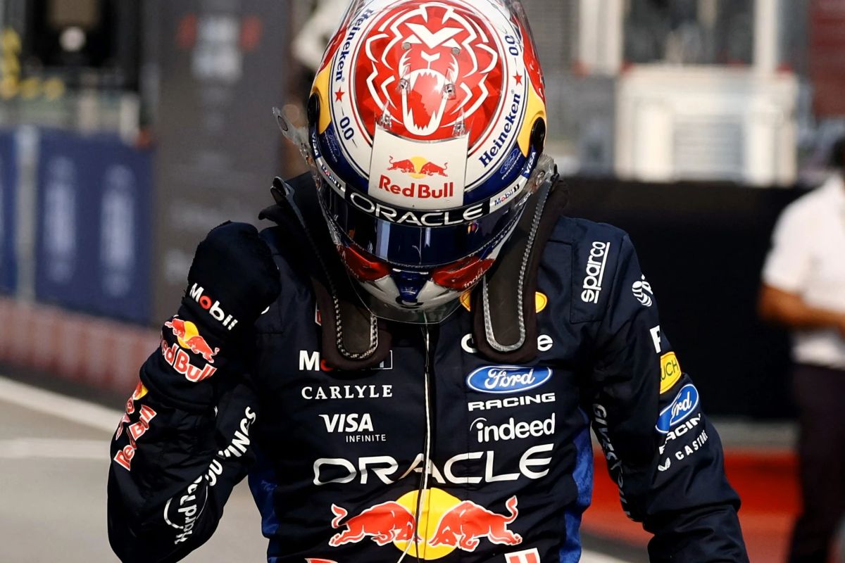 Singapore: Max Verstappen a câștigat sprintul, după un start amânat din cauza ploii