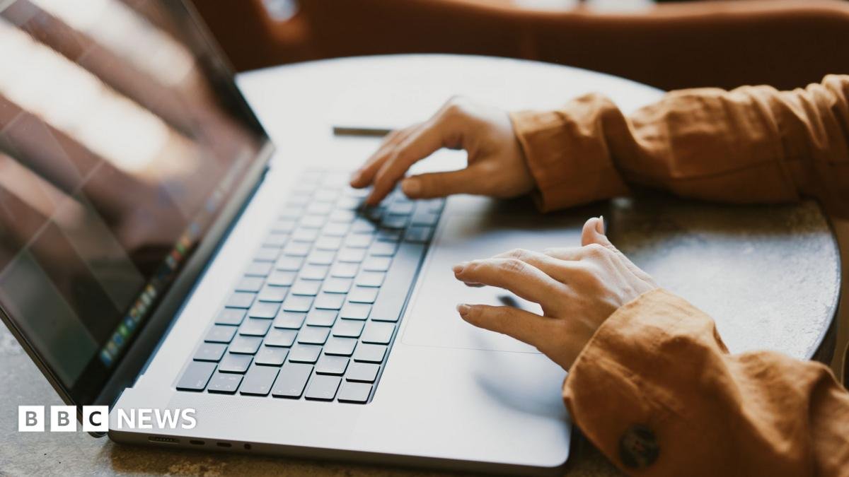 Site-uri scoase din funcțiune în întreaga lume în urma unei actualizări critice de securitate cibernetică