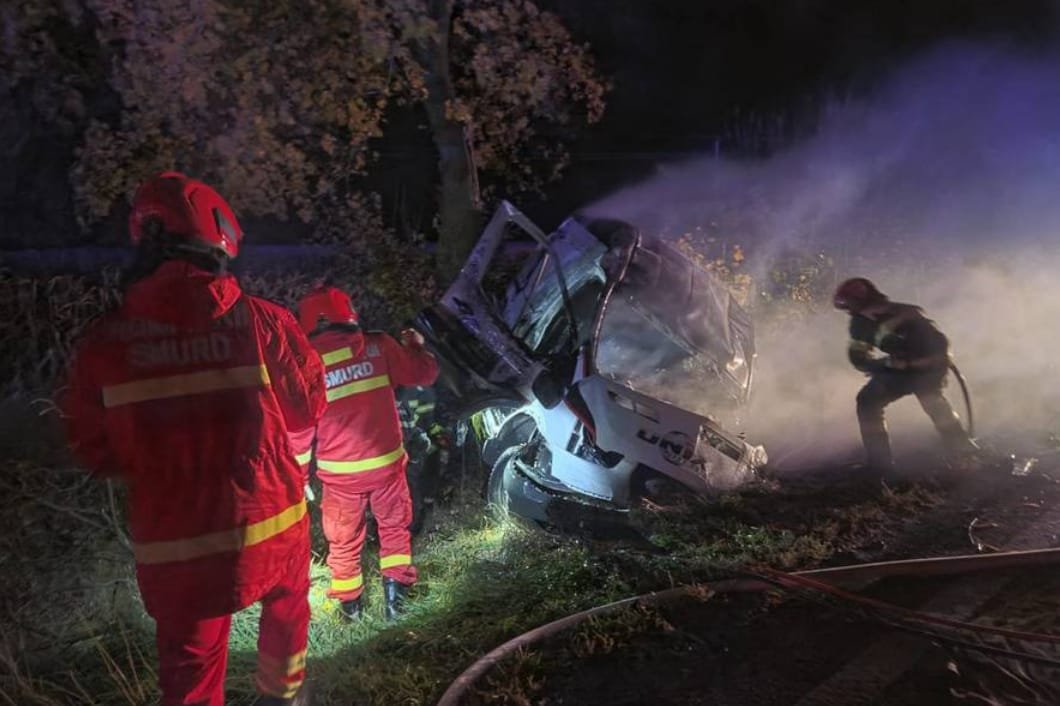 Soci, comuna Miroslovești: doi morți și un rănit după o coliziune între un autoturism și o autoutilitară
