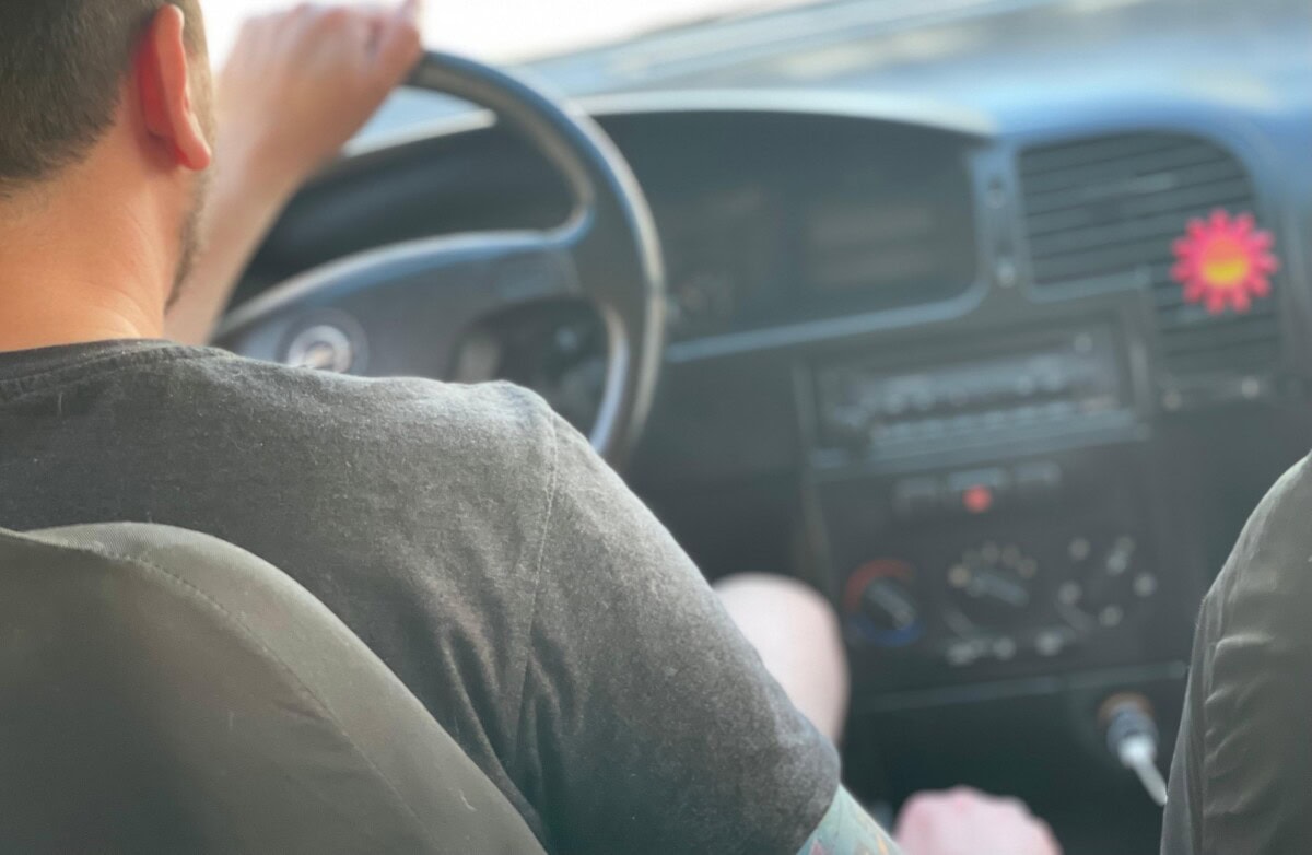 Șofer din Alba, trimis în judecată după ce a fost testat pozitiv la două tipuri de droguri