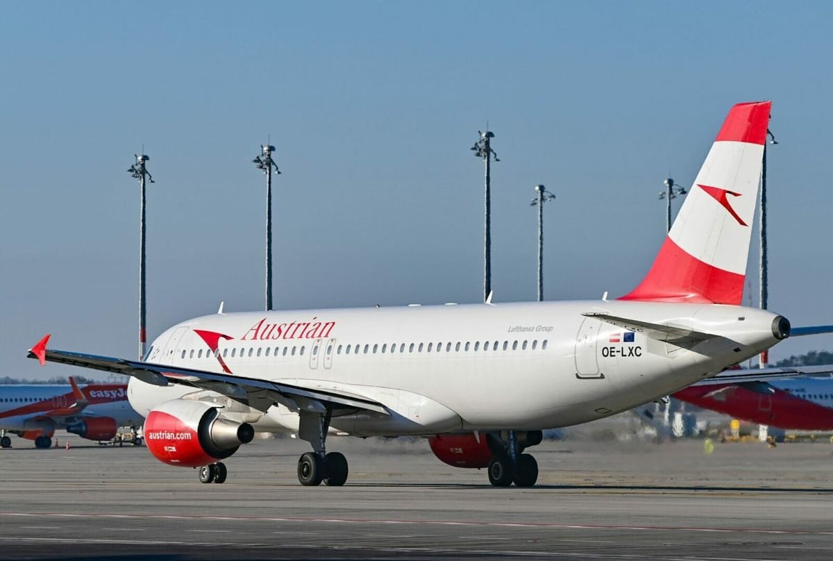 Sofia: avion Austrian Airlines deviat după o amenințare cu bombă, aterizat în siguranță