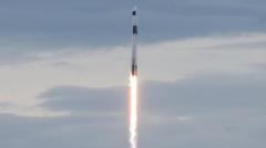 SpaceX a lansat un echipaj către Stația Spațială Internațională