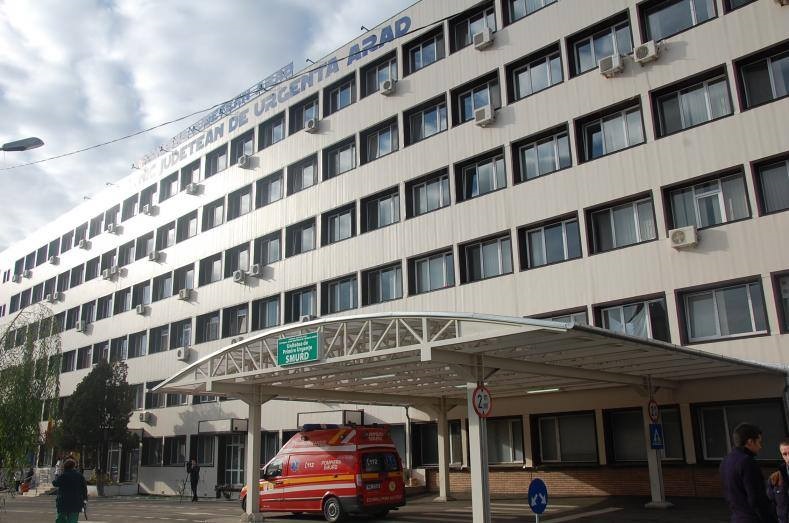 Spitalul Județean Arad: doar 14 admiși din 77 de candidați la concurs