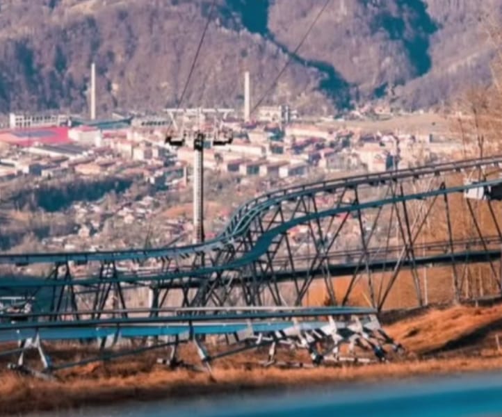 Straja se poate explora și toamna: drumeții și trasee MTB în Munții Vâlcan