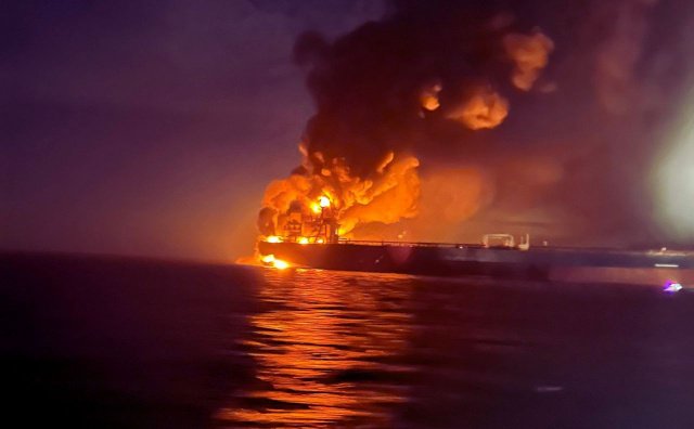 Strâmtoarea Ormuz: Iranul susține că șapte petroliere au fost atacate în noaptea de miercuri spre joi