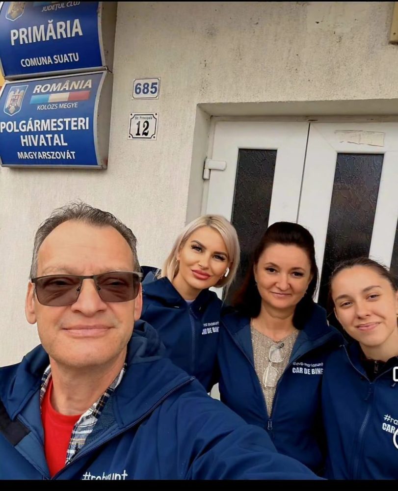 Suatu și Aruncuta: sute de copii vulnerabili primesc ghete îmblănite de la Car de Bine