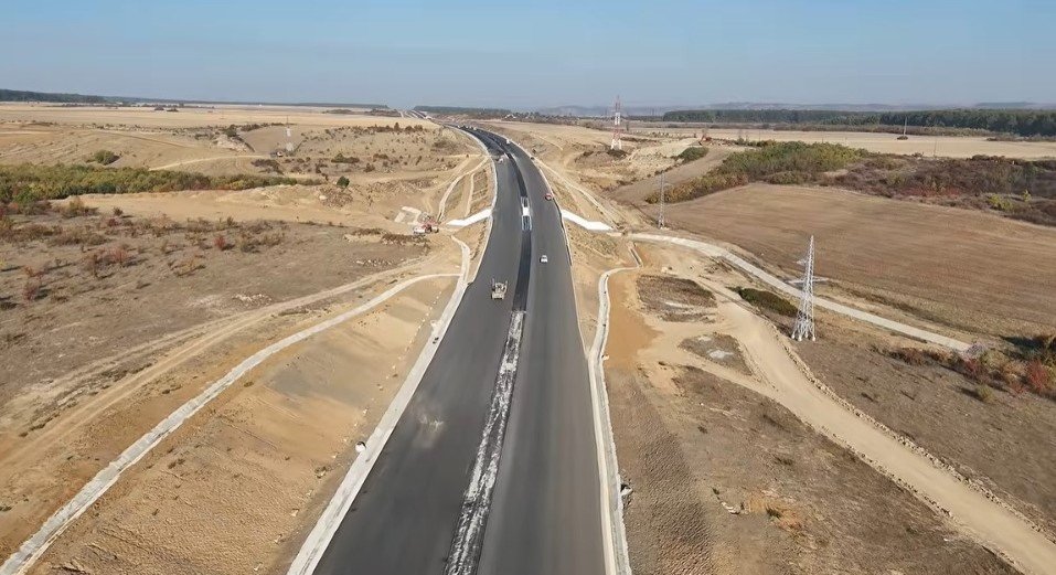 Suplacu de Barcău – Chiribiș: lucrările pe Autostrada Transilvania au trecut de 90%