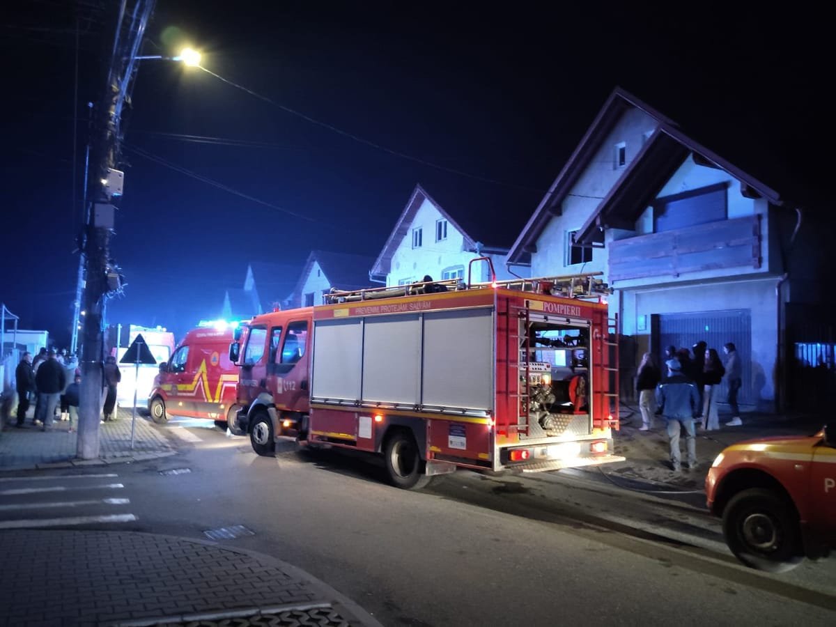 Tălmaciu: doi copii de 2 și 4 ani au murit intoxicați cu fum, potrivit ISU Sibiu
