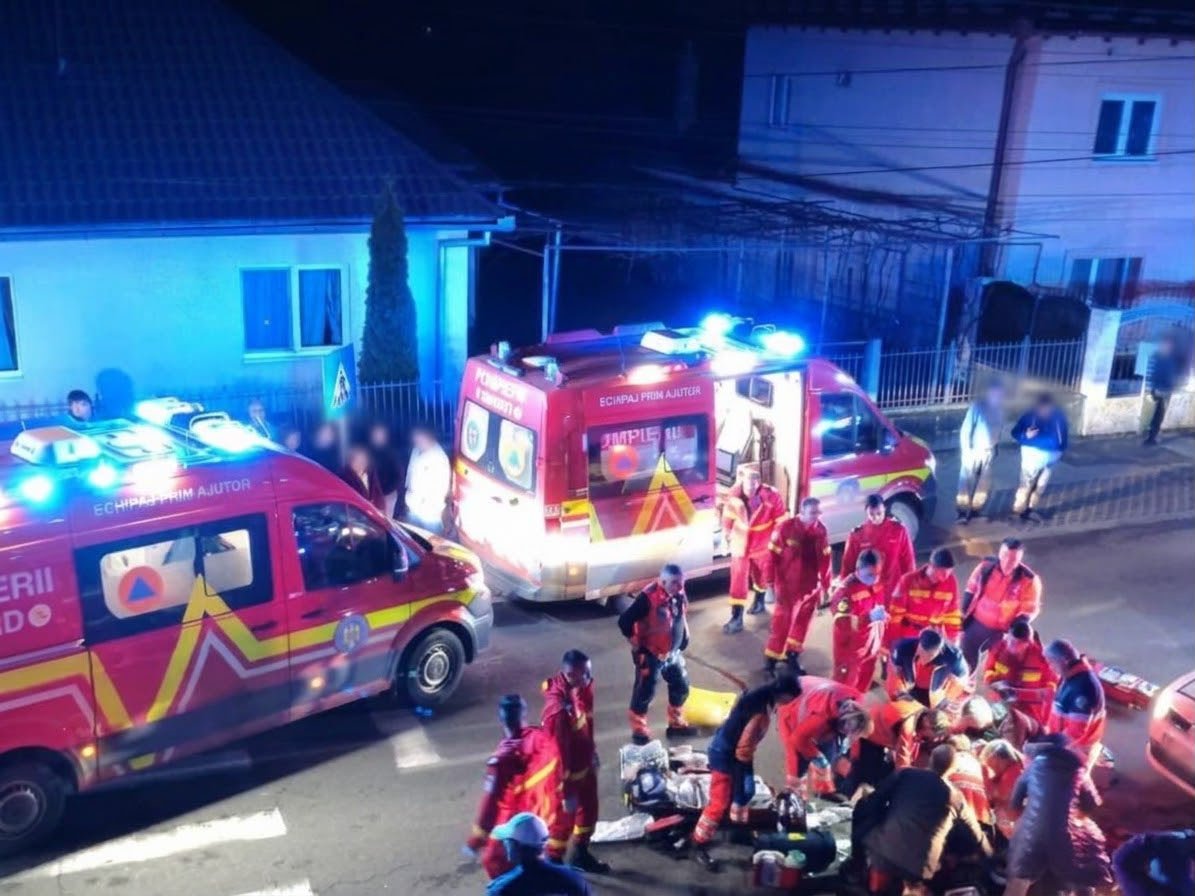Tălmaciu: doi copii de 2 și 4 ani, în stop cardio-respirator după un incendiu într-o locuință