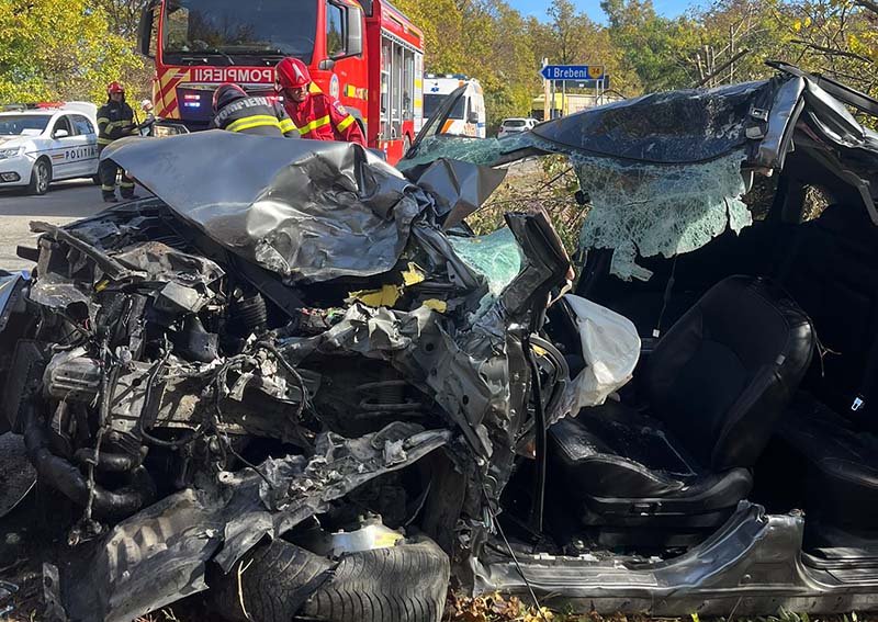 Târgu Lăpuș: trei victime într-un accident rutier pe DN18B, cu un autoturism și o autoutilitară