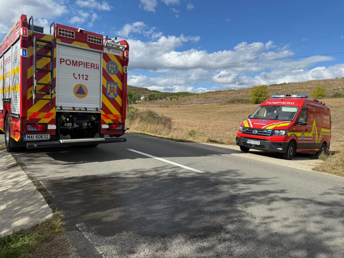Târgu Mureș: două case cuprinse de flăcări violente, pe o suprafață de 350-400 mp
